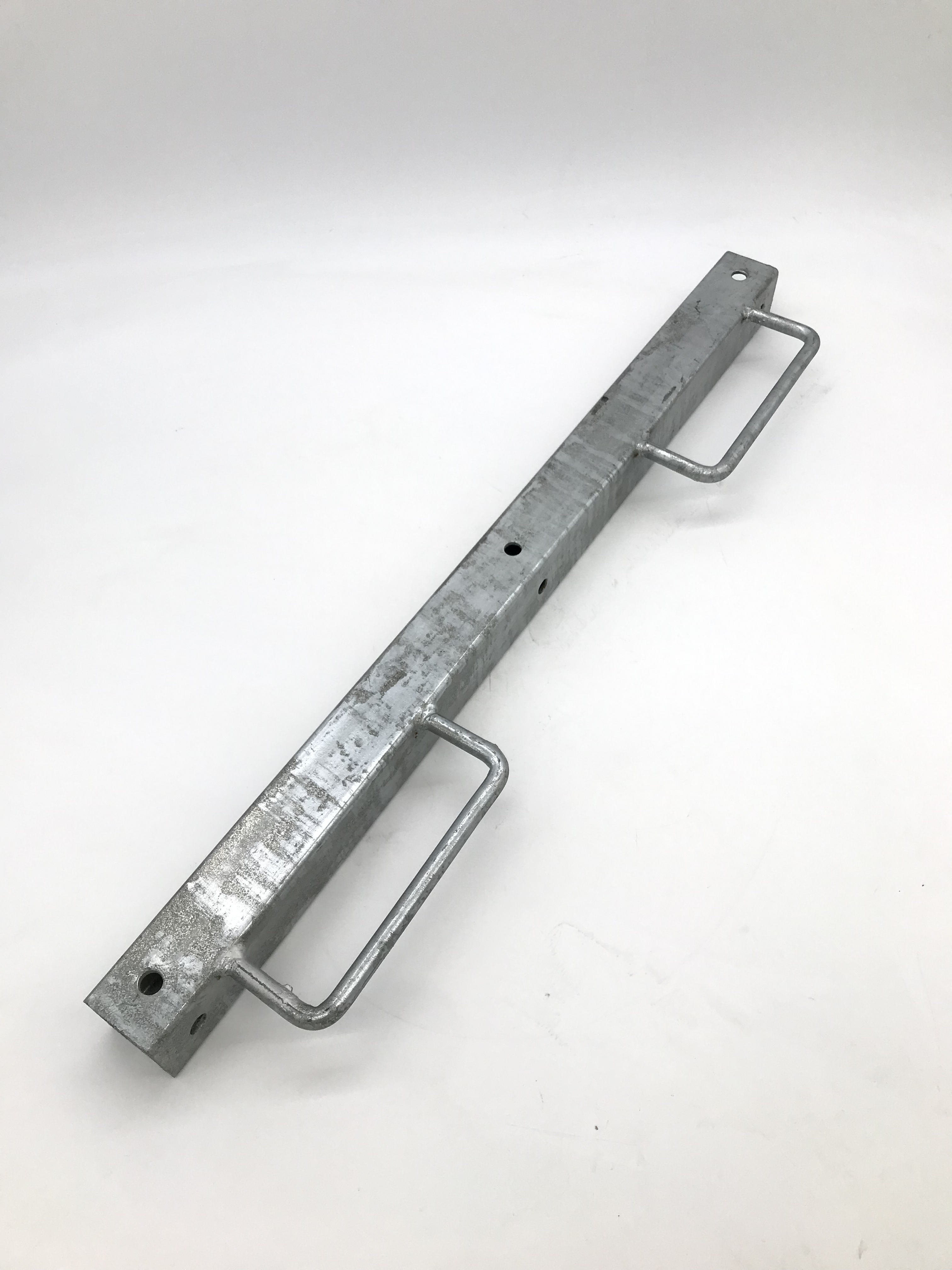 Riegelhalter, doppelt, für Tore R4, R5, vz